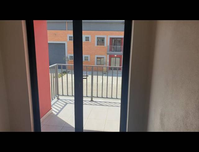 INDUSTRIAL PROPERTY TO RENT IN N4 GATEWAY INDUSTRIAL PARK
